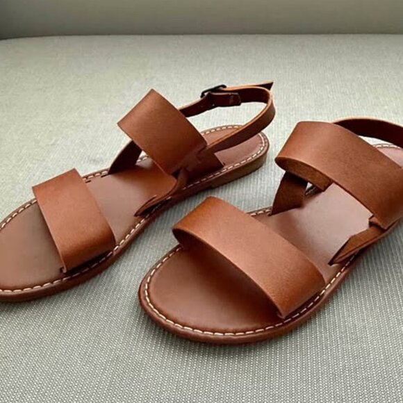 Sandals - size 6 - Picture 1 of 3